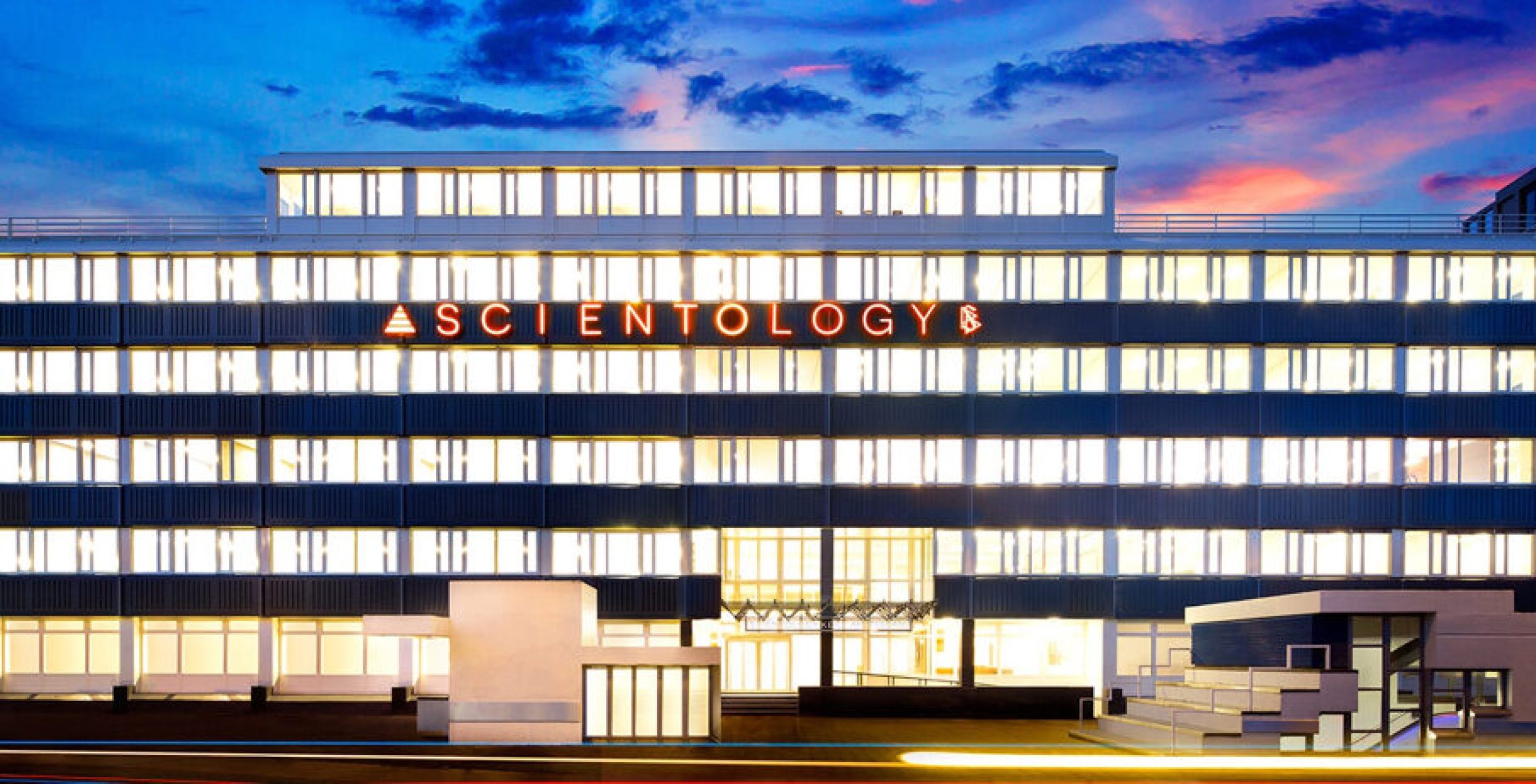 scientology-kirche-amsterdam-905x462